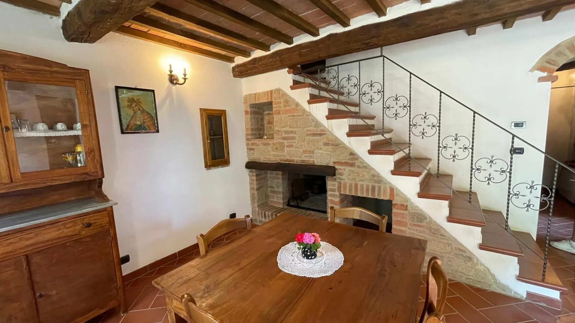 Farm stay Agriturismo Podere Chiassaie Villa Monticchiello